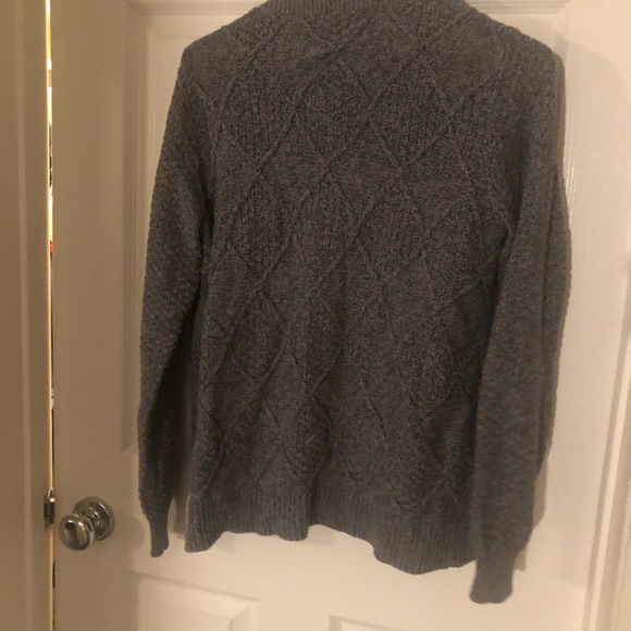 Grey sweater - Picture 5 of 5
